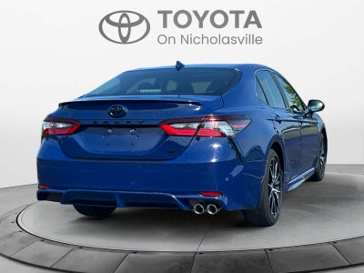 2024 Toyota Camry SE