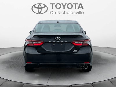 2024 Toyota Camry SE