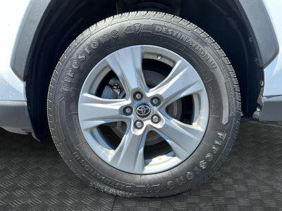 2022 Toyota RAV4 Hybrid LE