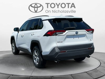 2022 Toyota RAV4 Hybrid LE