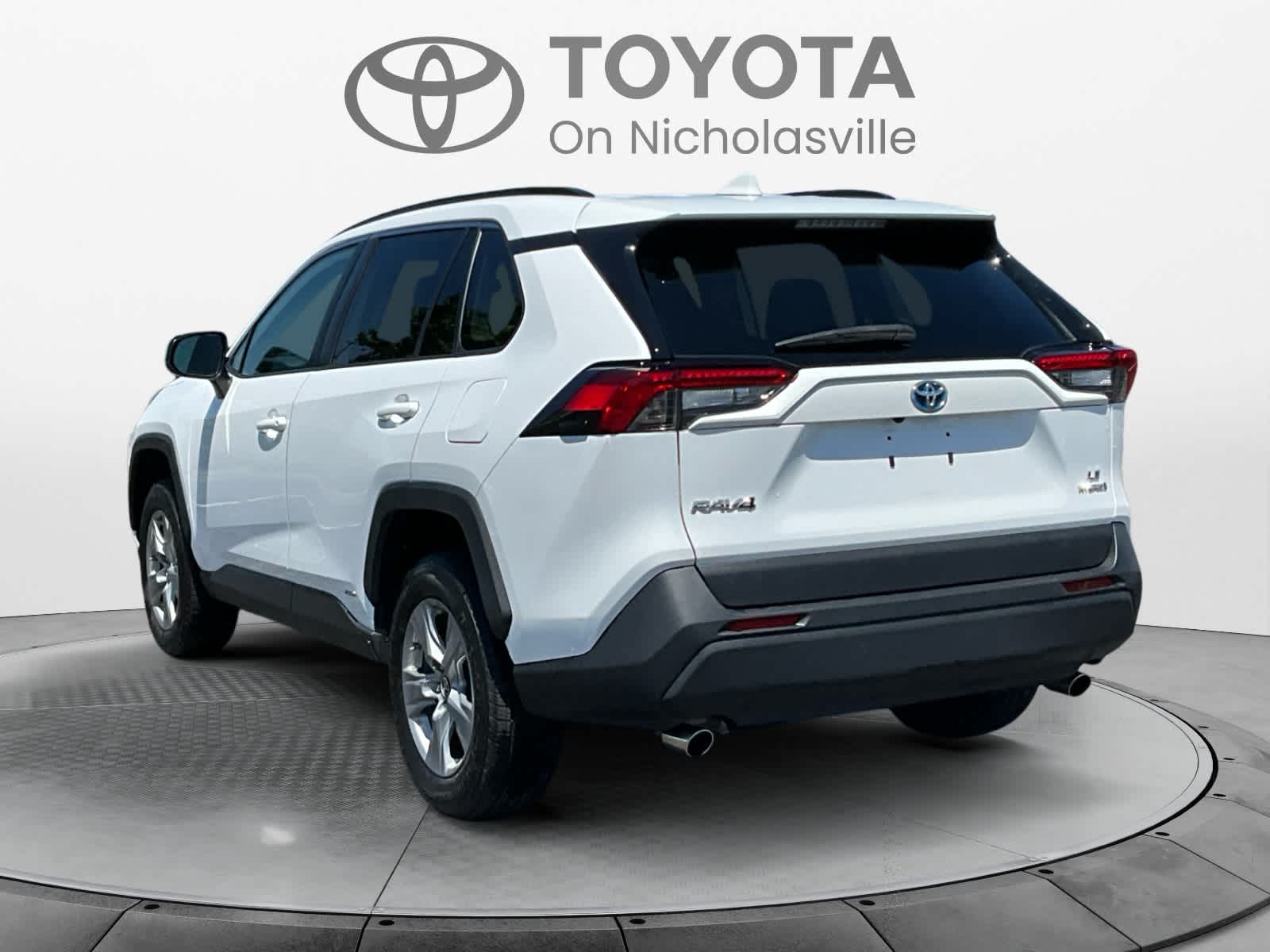 2022 Toyota RAV4 Hybrid LE