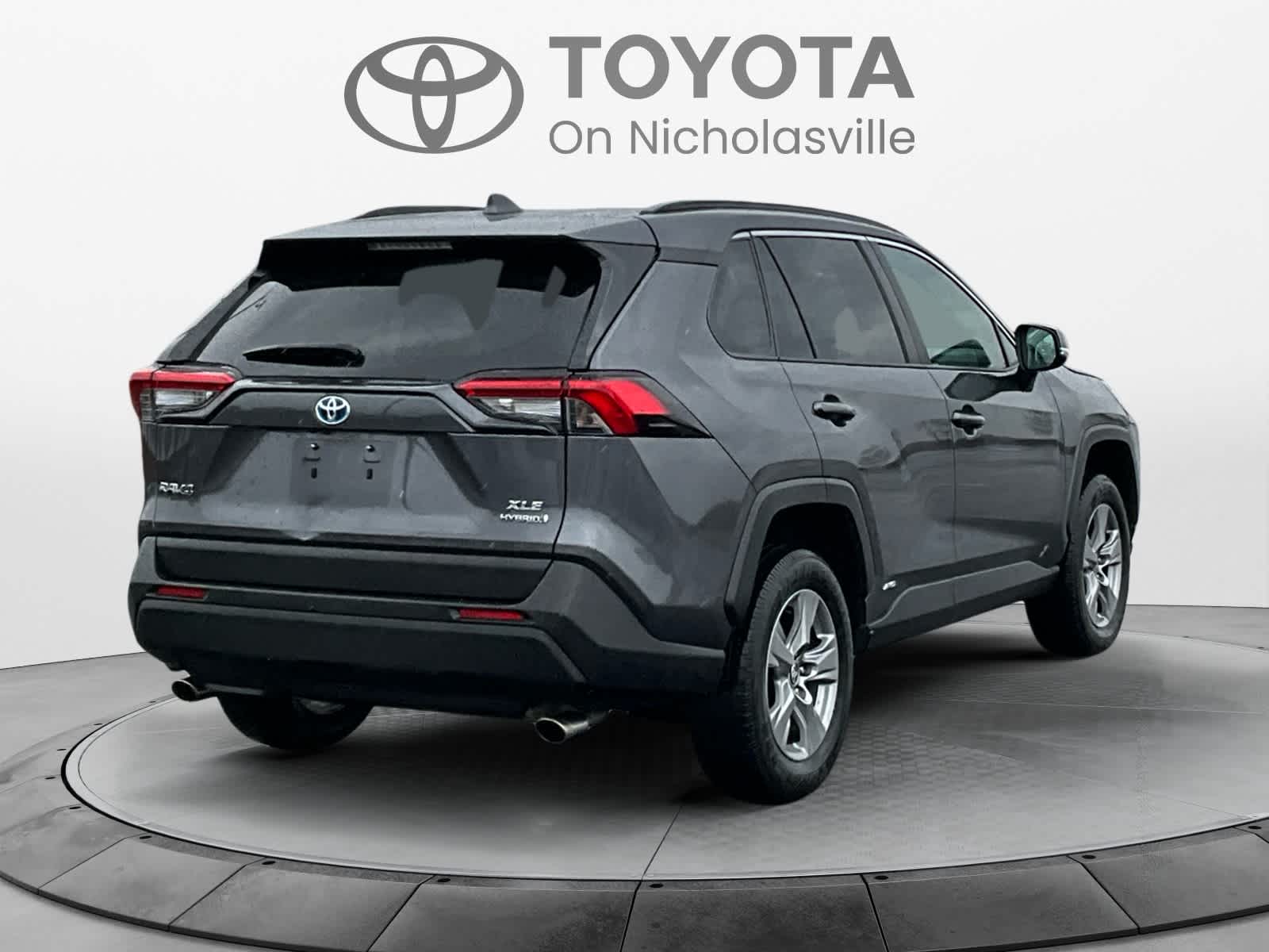 2023 Toyota RAV4 Hybrid XLE