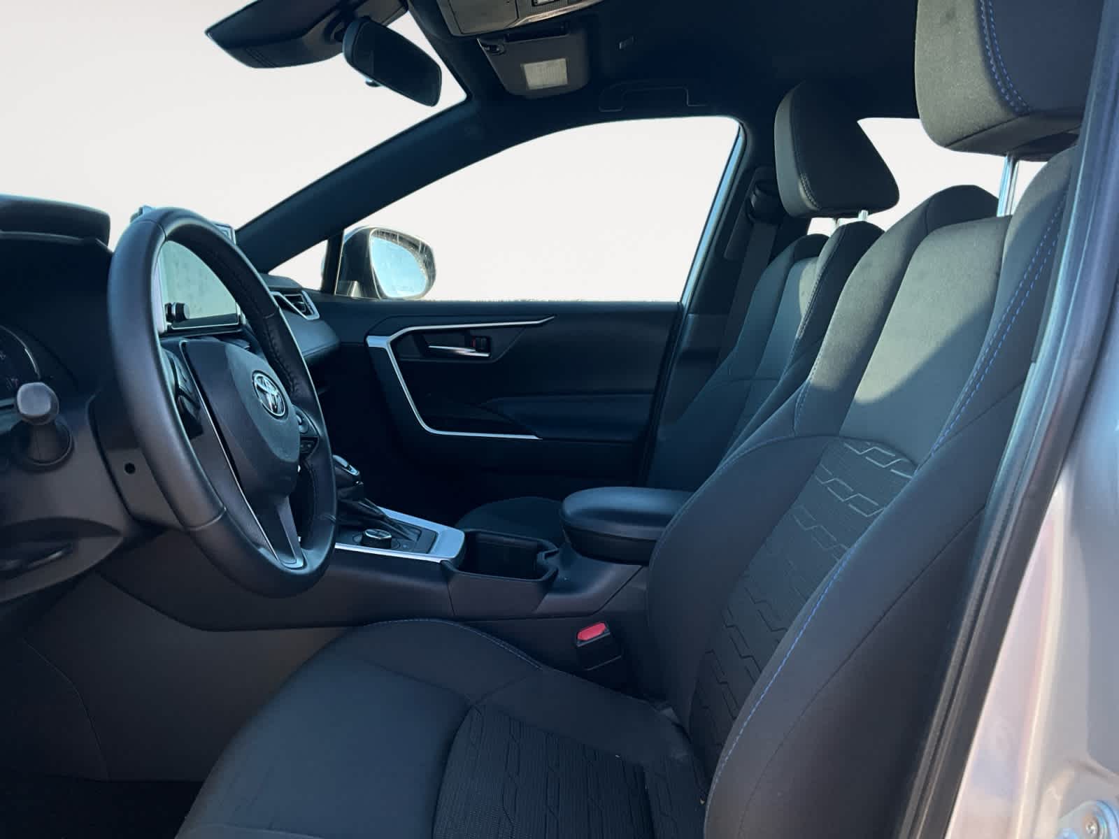 2024 Toyota RAV4 Hybrid SE