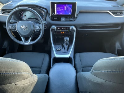 2024 Toyota RAV4 Hybrid SE