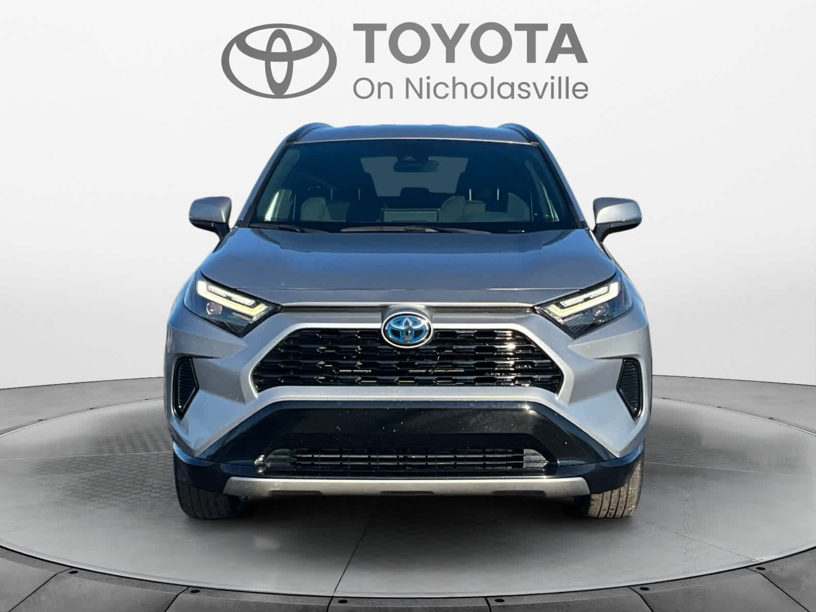 2024 Toyota RAV4 Hybrid SE