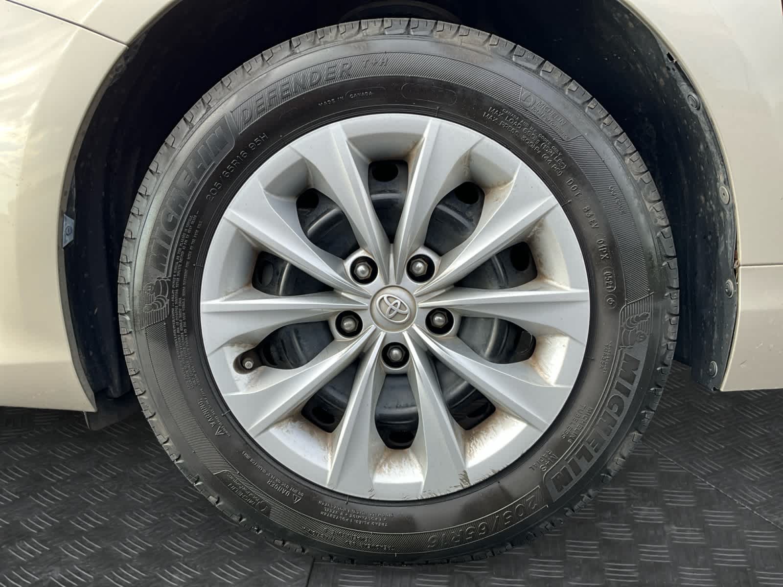 2016 Toyota Camry LE