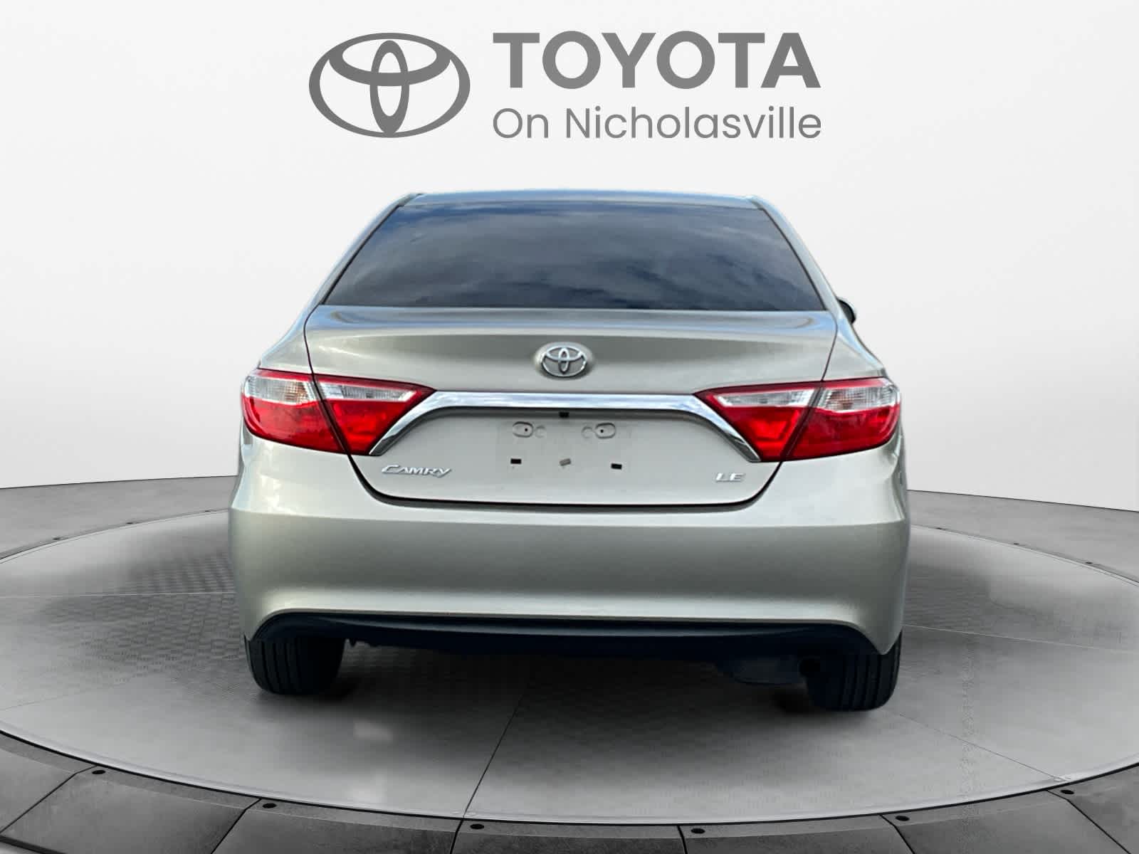 2016 Toyota Camry LE