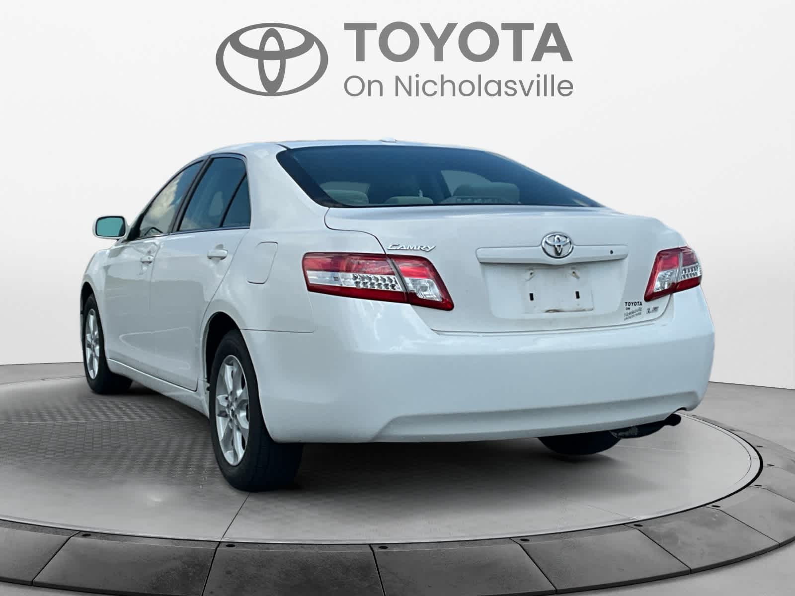 2011 Toyota Camry LE