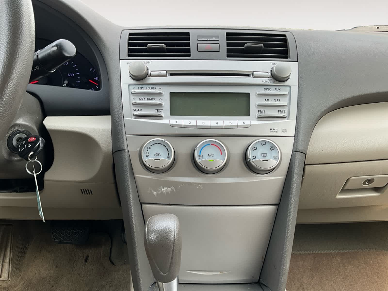 2010 Toyota Camry LE