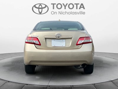 2010 Toyota Camry LE