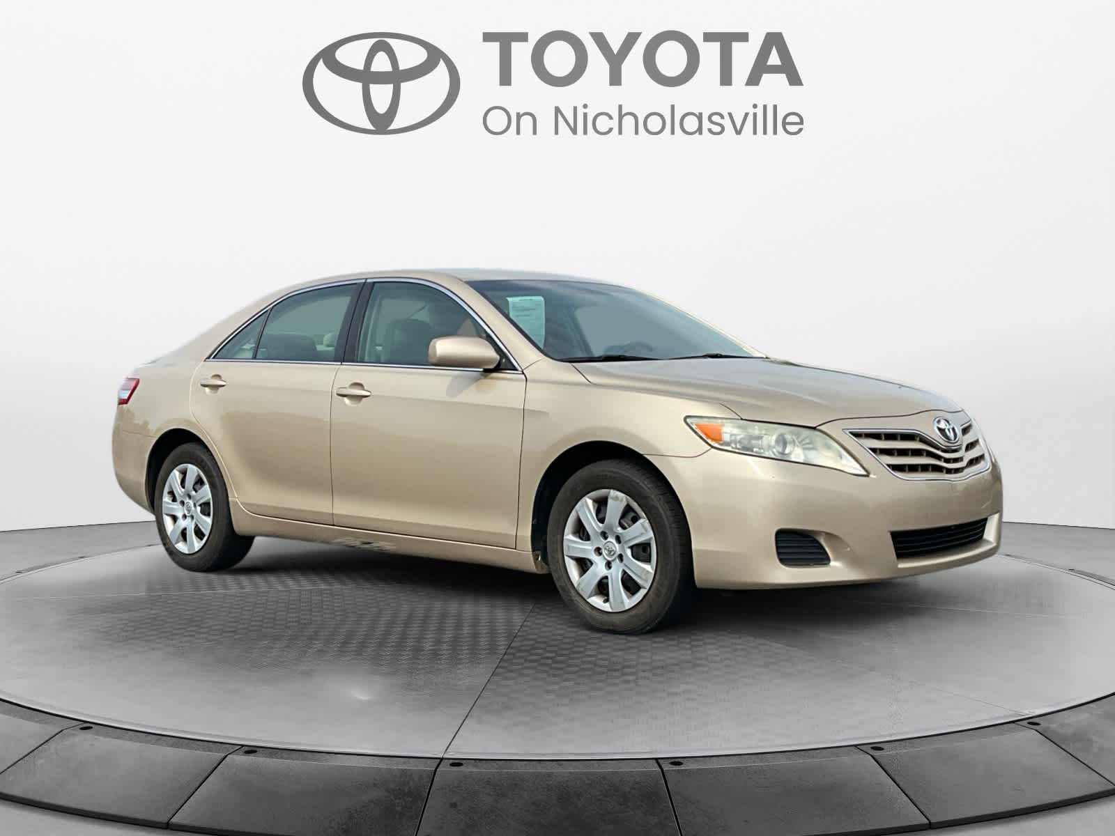 2010 Toyota Camry LE