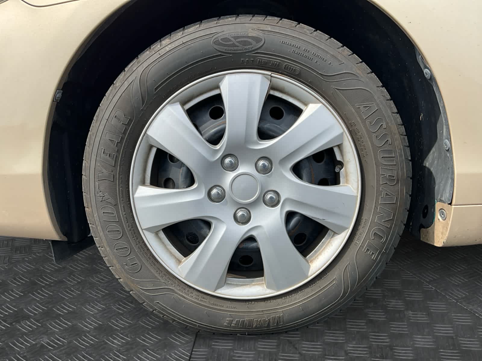 2010 Toyota Camry LE
