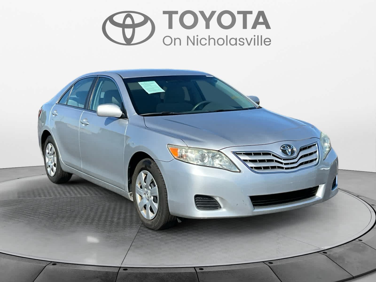 2010 Toyota Camry LE