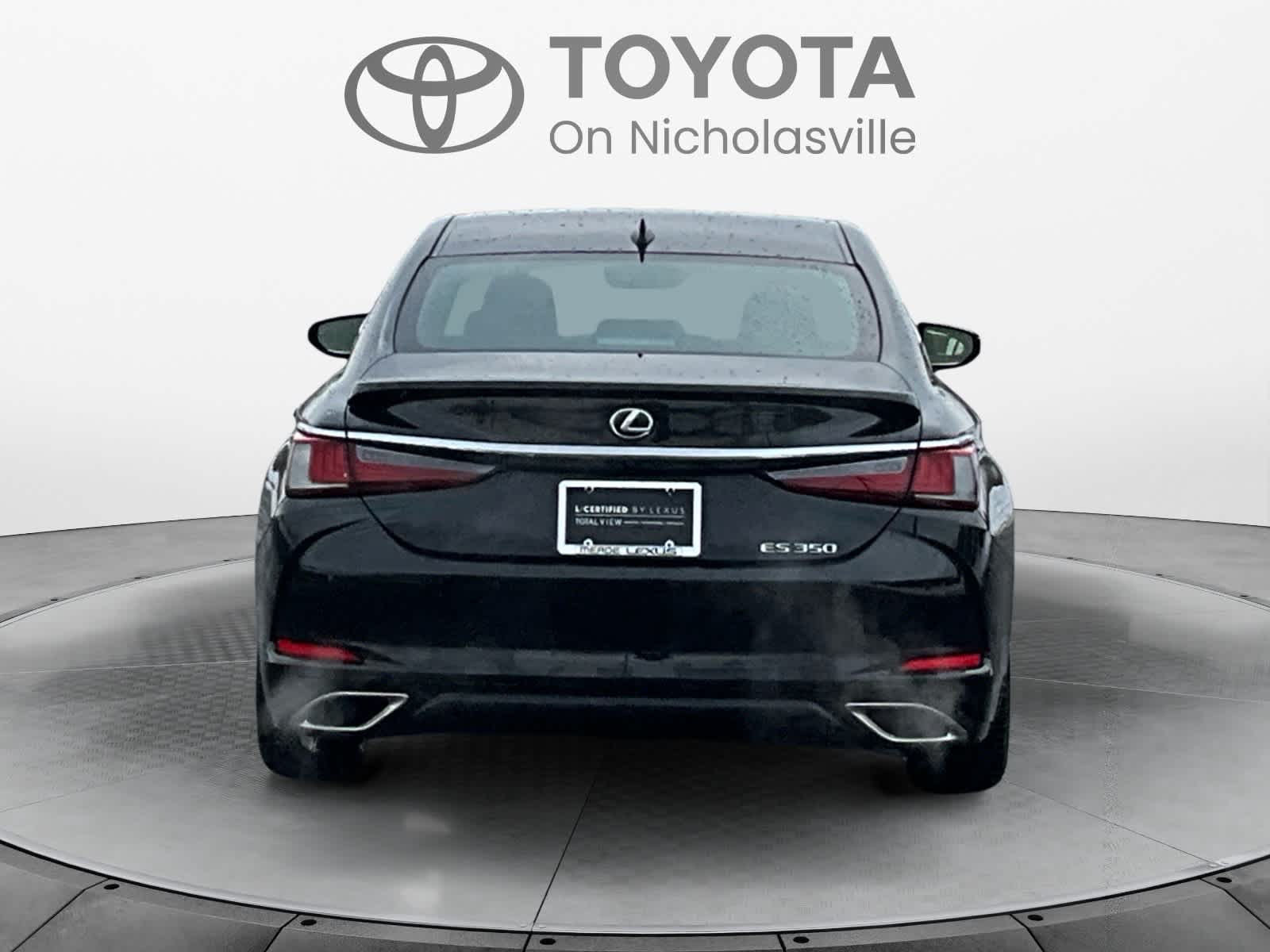 2023 Lexus ES Ultra Luxury