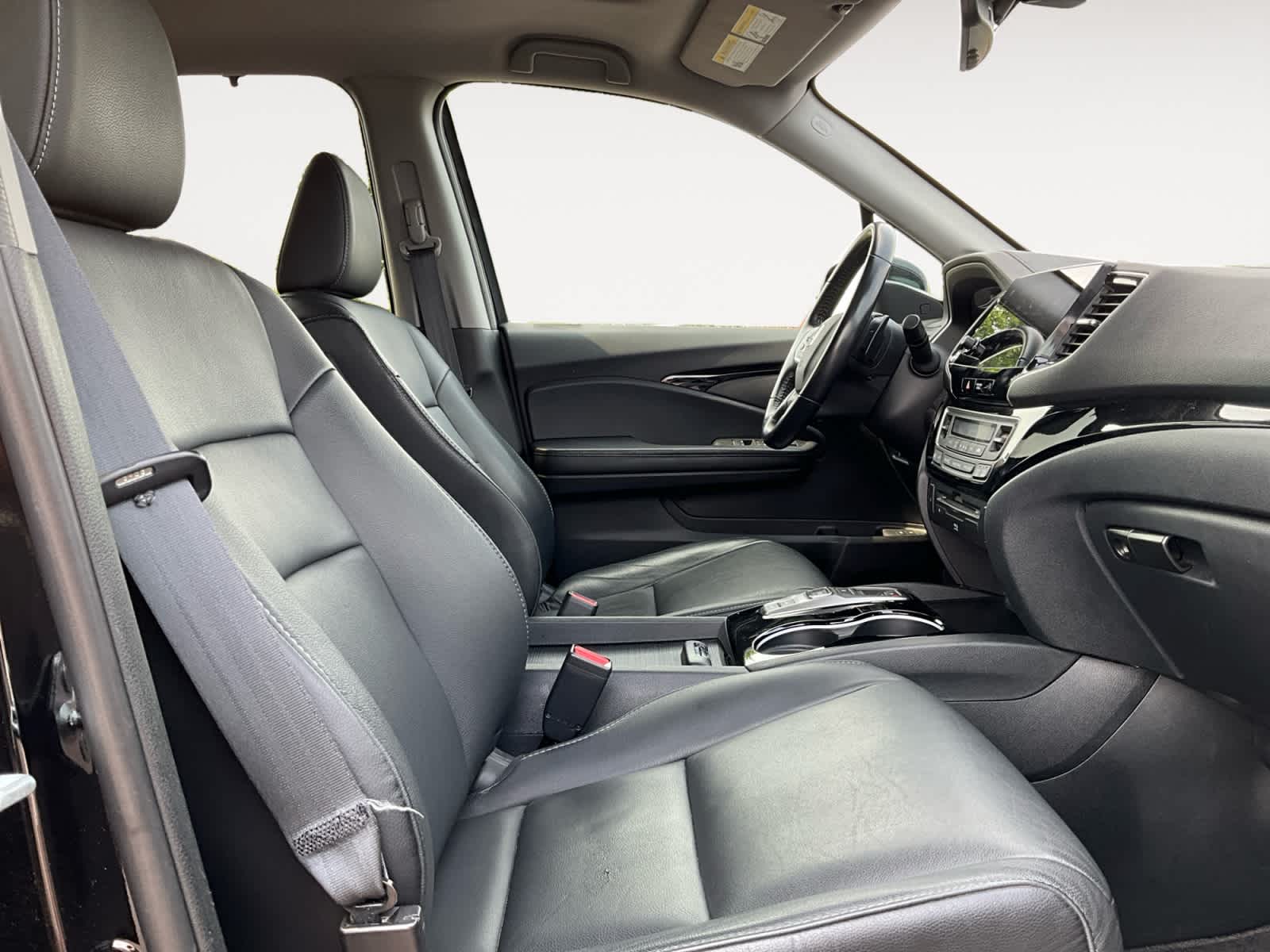 2022 Honda Pilot Touring 7-Passenger