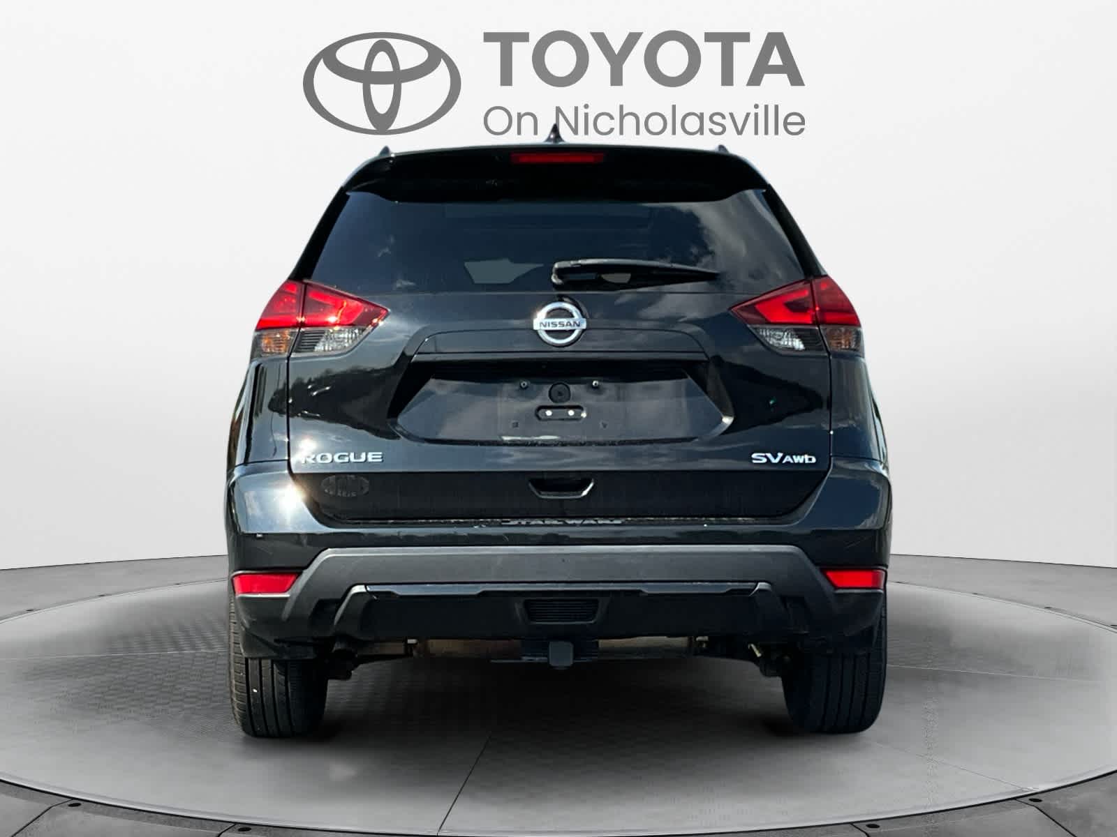 2017 Nissan Rogue SV