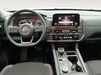 2025 Nissan Pathfinder S