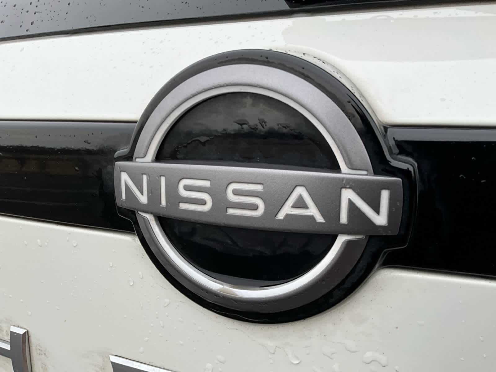 2025 Nissan Pathfinder S
