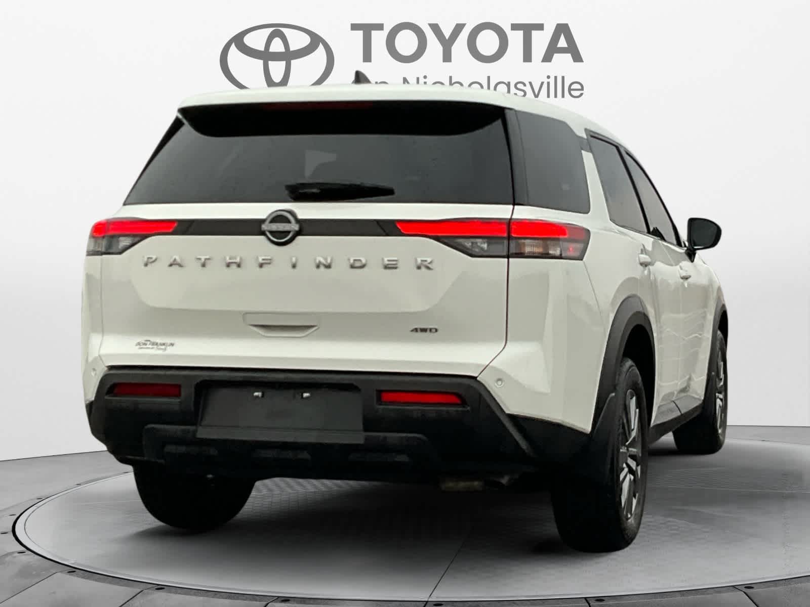 2025 Nissan Pathfinder S