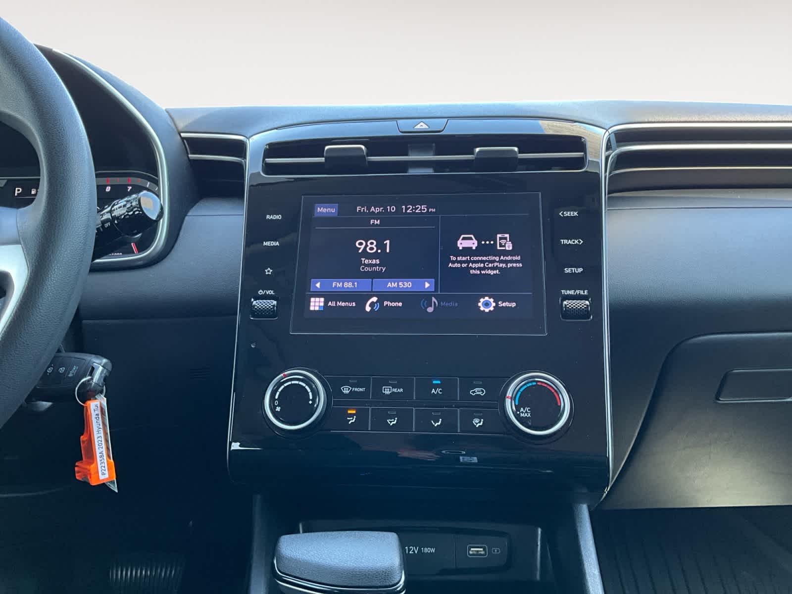 2023 Hyundai Tucson SE