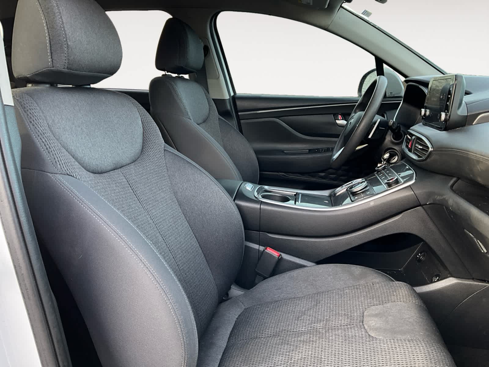 2022 Hyundai Santa Fe SE