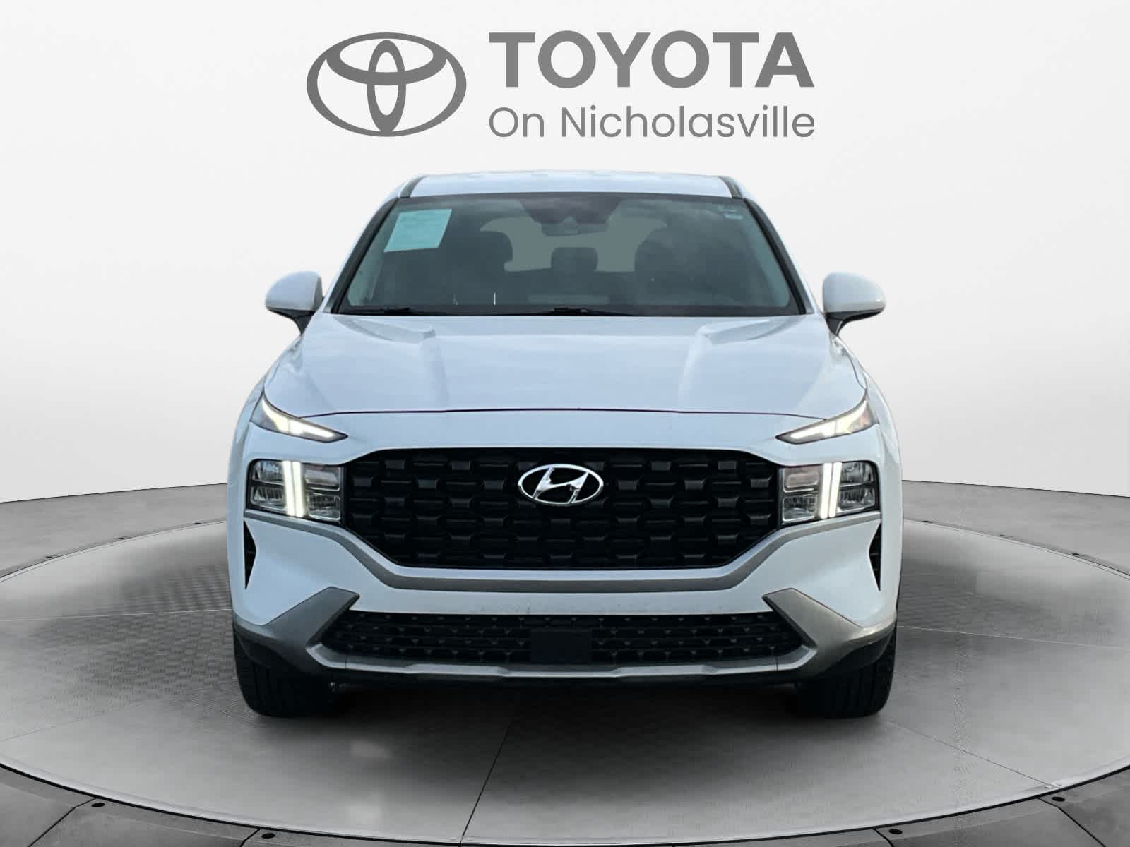 2022 Hyundai Santa Fe SE