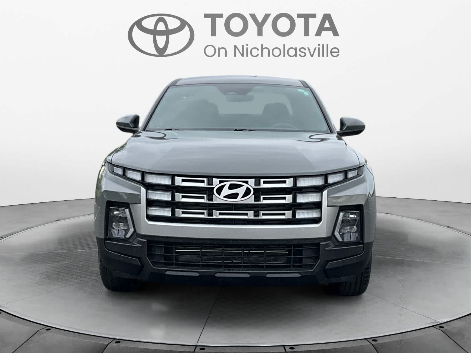 2025 Hyundai Santa Cruz SE