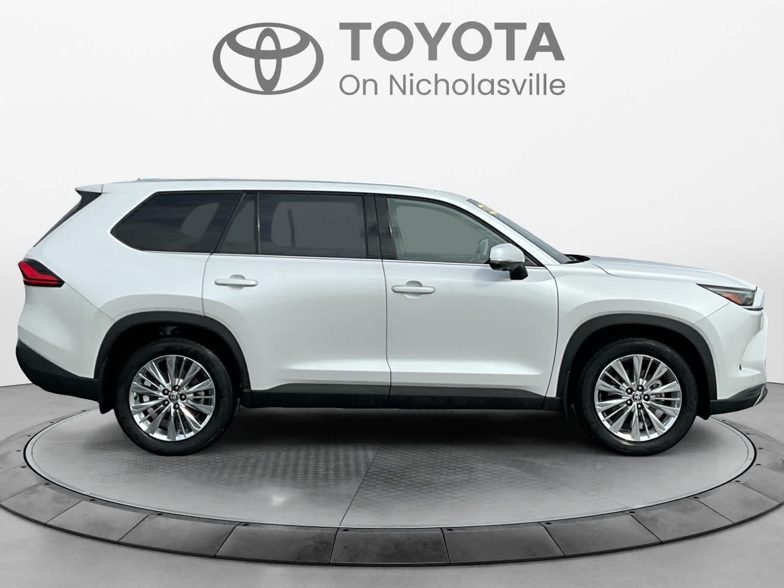 2024 Toyota Grand Highlander Platinum