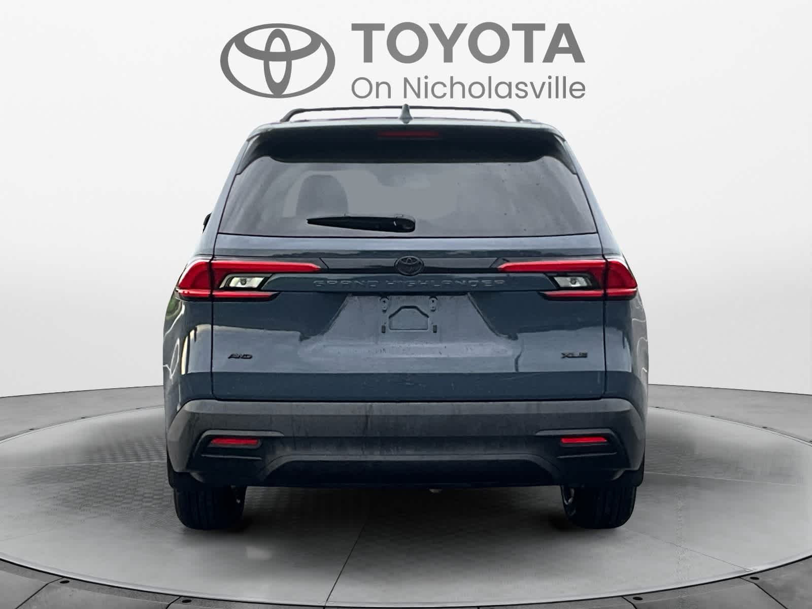 2024 Toyota Grand Highlander XLE