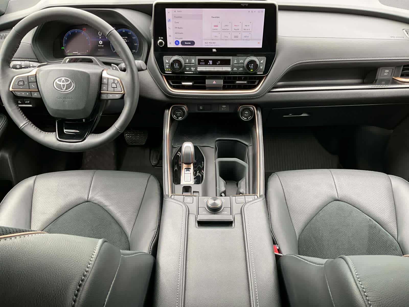 2025 Toyota Grand Highlander Hybrid MAX Platinum