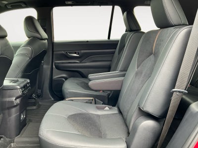 2025 Toyota Grand Highlander Hybrid MAX Platinum