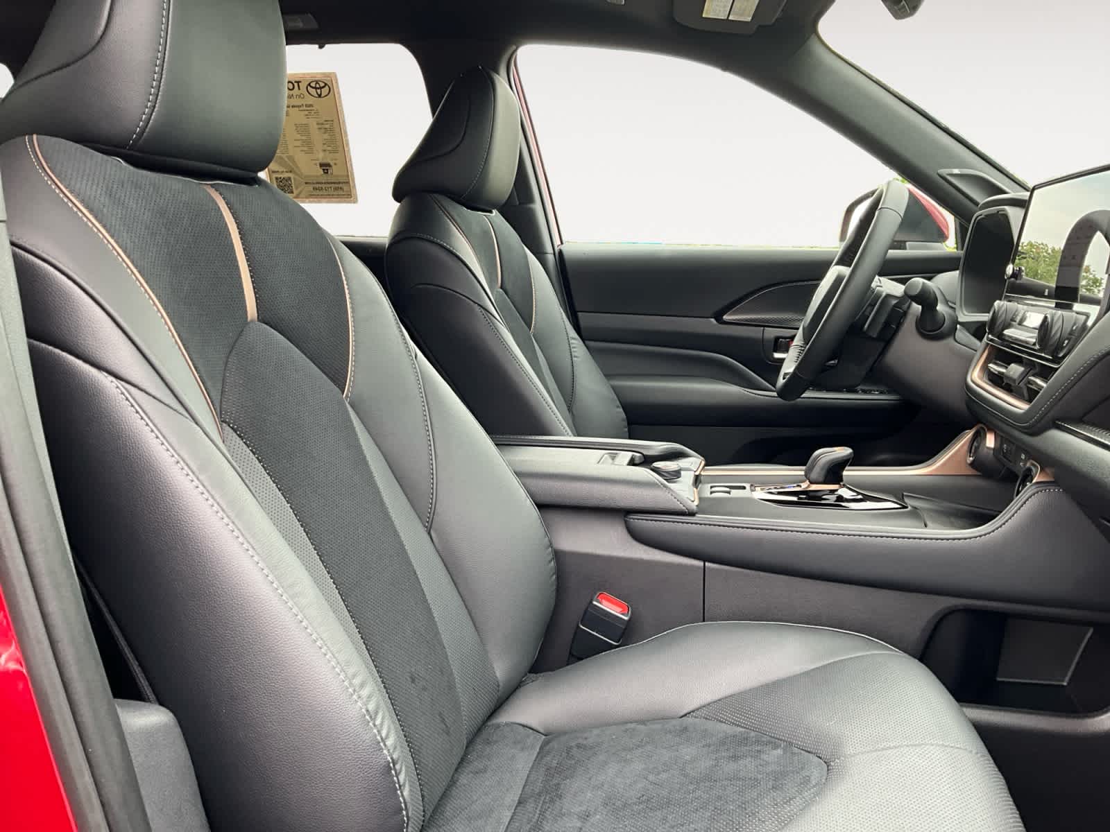 2025 Toyota Grand Highlander Hybrid MAX Platinum