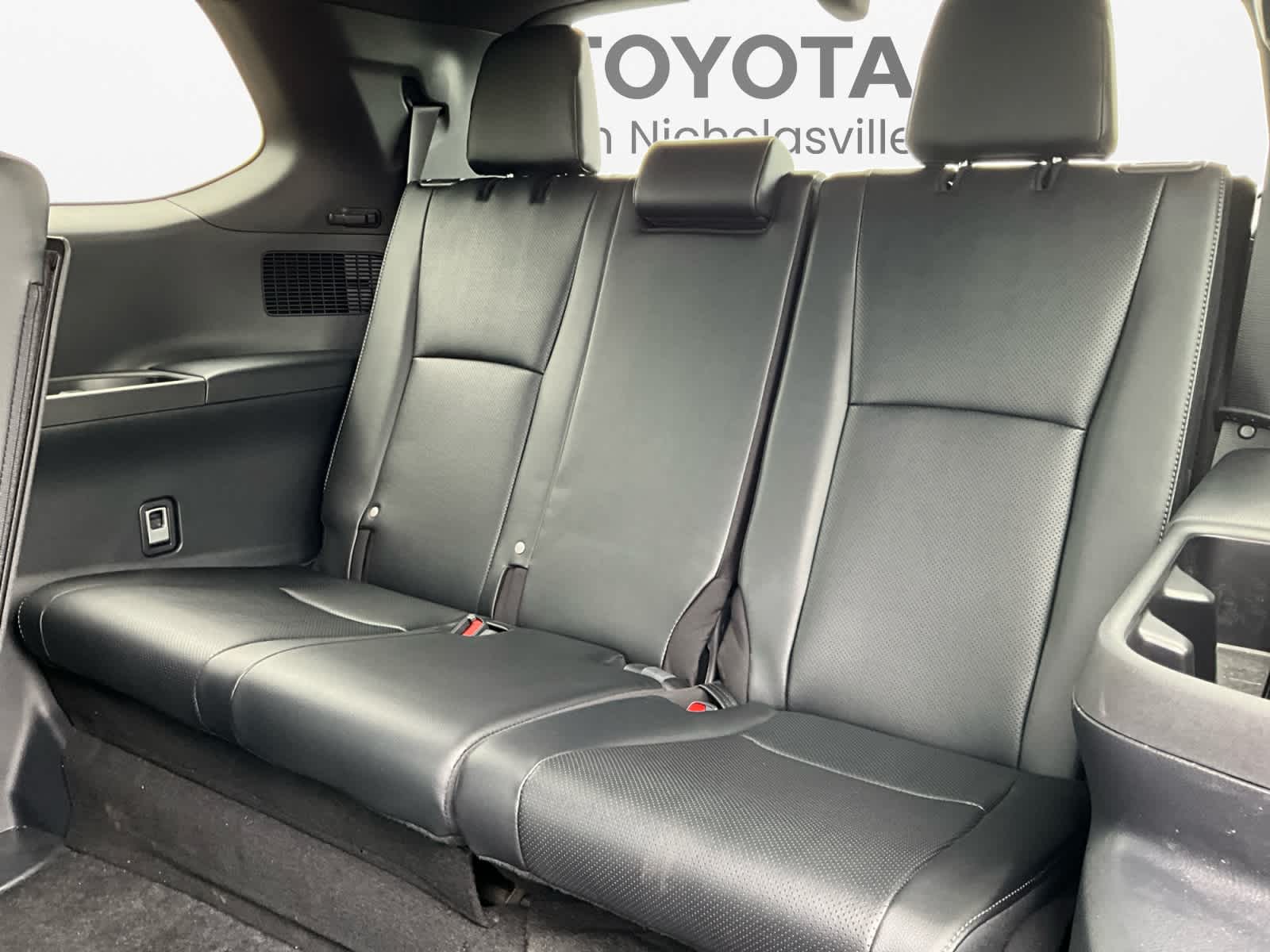 2025 Toyota Grand Highlander Hybrid MAX Platinum