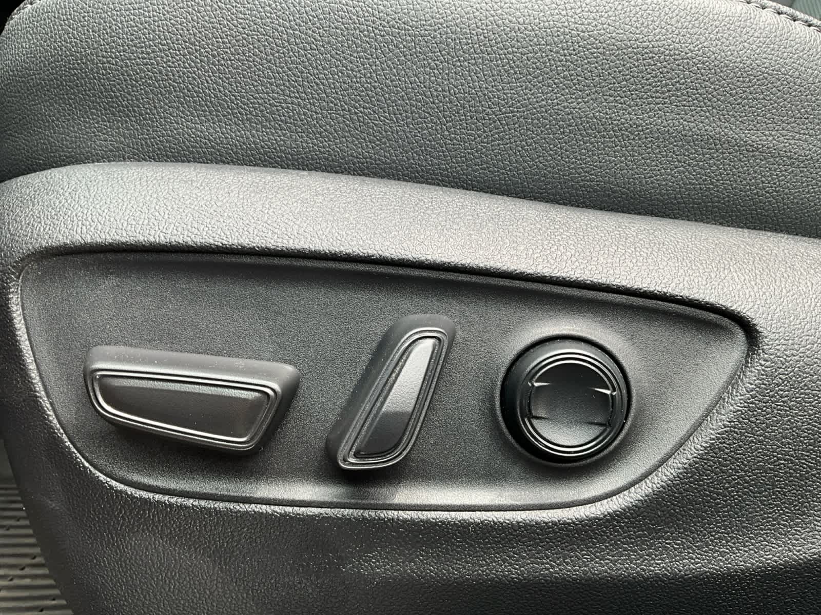 2025 Toyota Grand Highlander Hybrid MAX Platinum