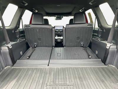 2025 Toyota Grand Highlander Hybrid MAX Platinum
