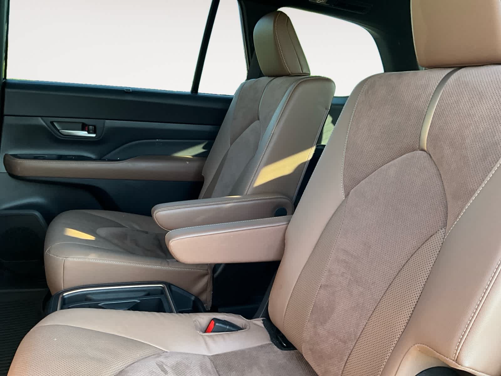2024 Toyota Grand Highlander Hybrid MAX Platinum