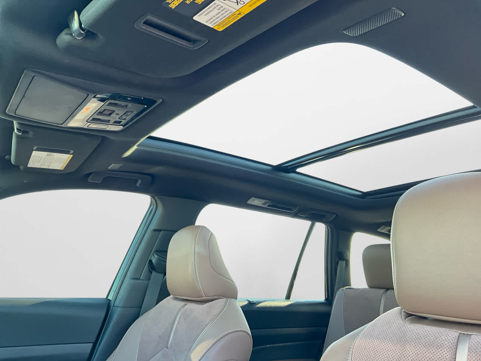 2024 Toyota Grand Highlander Hybrid MAX Platinum