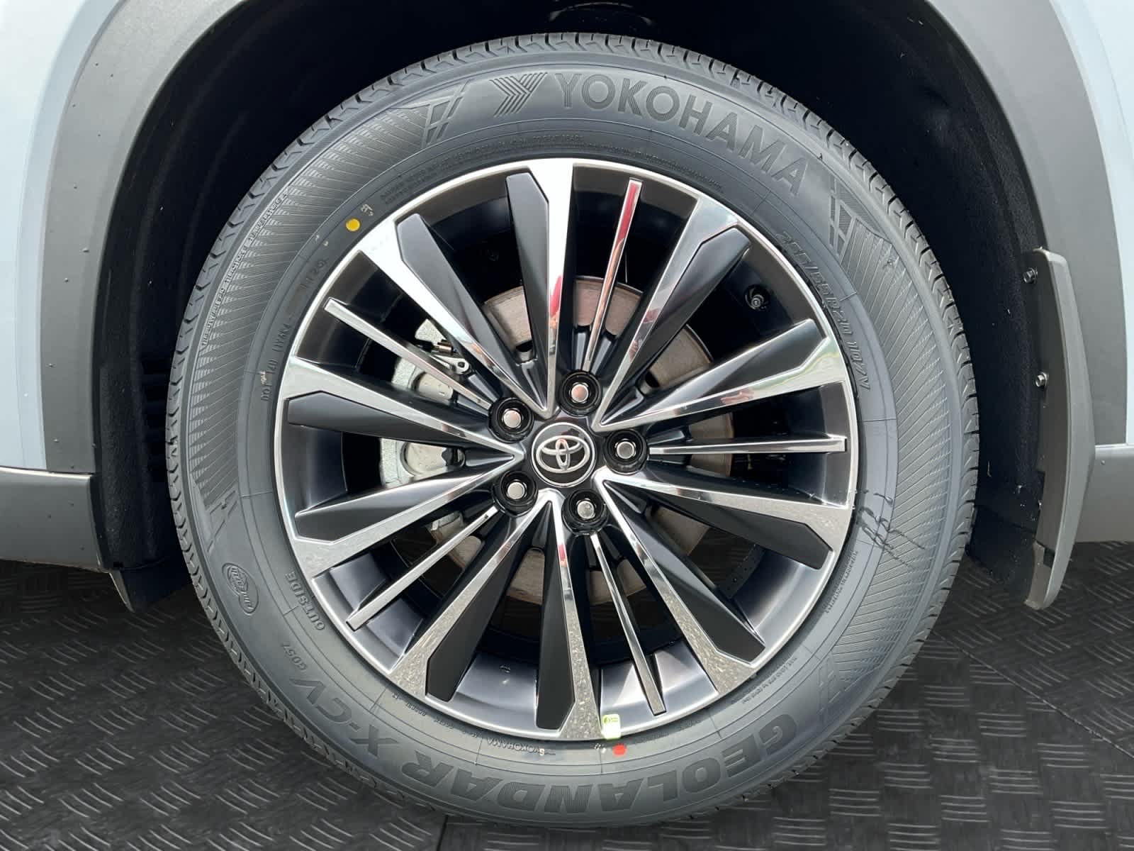 2026 Toyota Grand Highlander Hybrid MAX Platinum