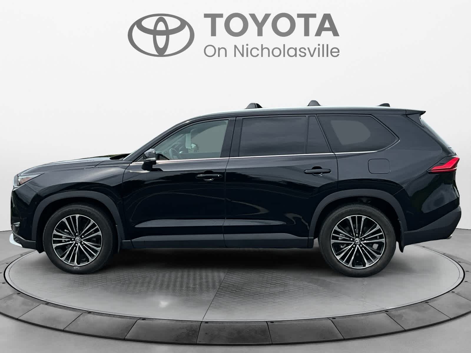 2024 Toyota Grand Highlander Hybrid MAX Platinum