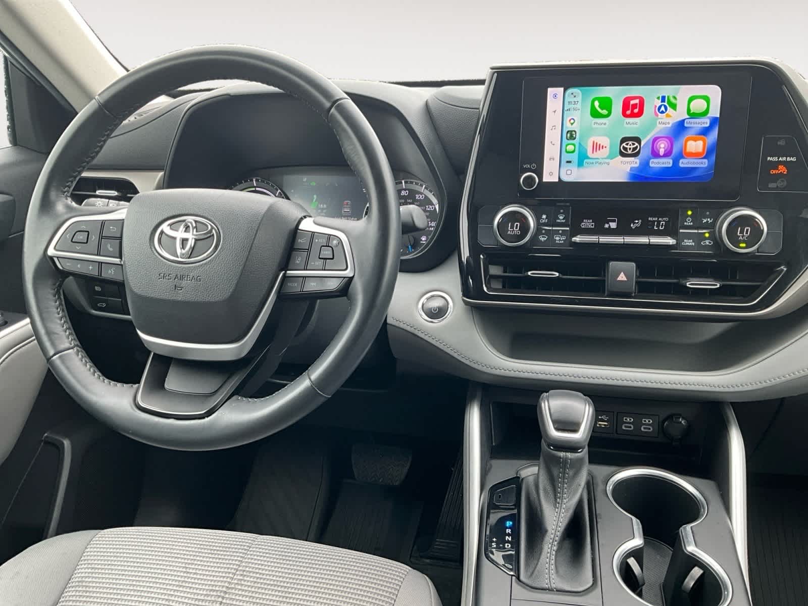 2023 Toyota Highlander Hybrid LE
