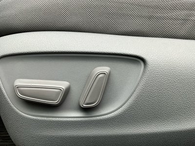 2023 Toyota Highlander Hybrid LE