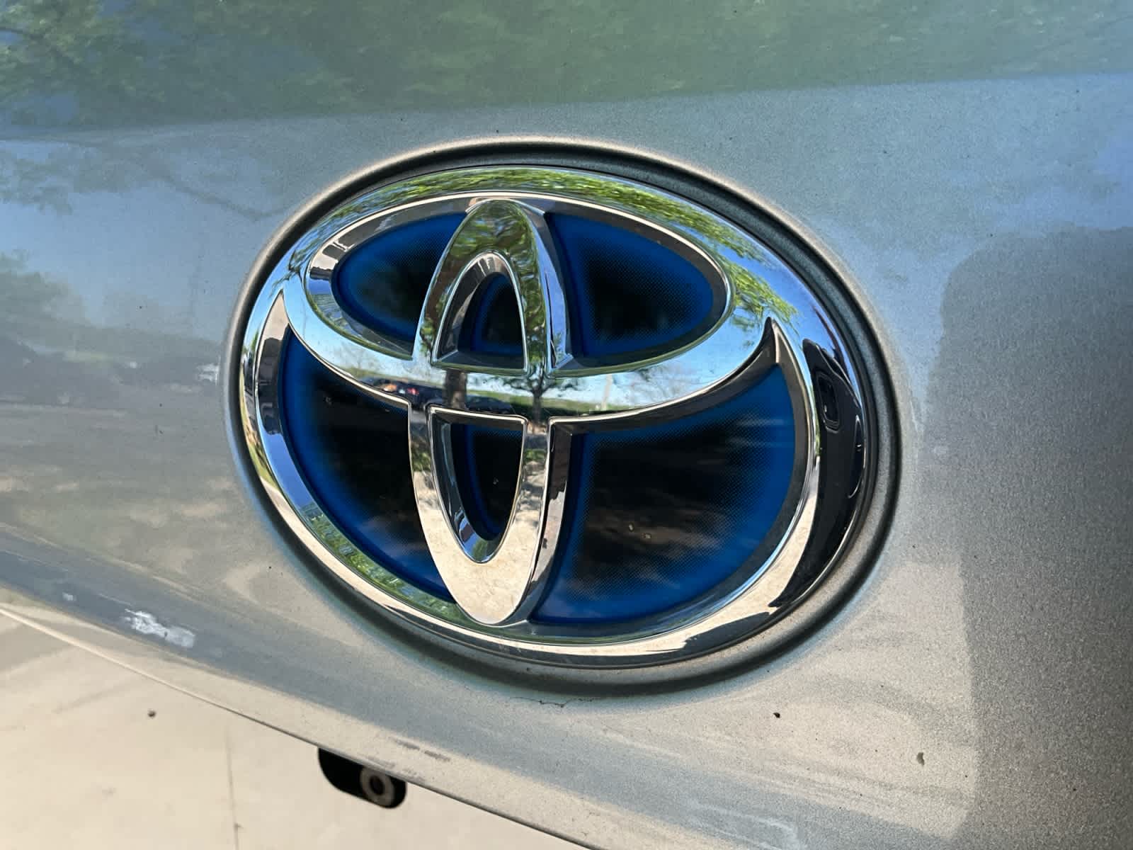 2023 Toyota Highlander Hybrid LE
