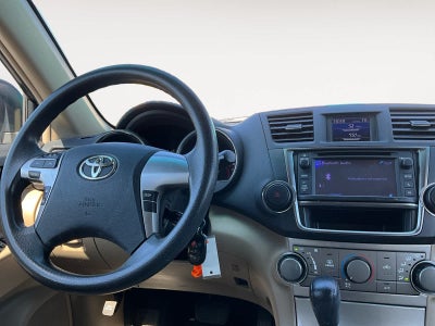 2013 Toyota Highlander Plus