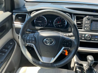 2015 Toyota Highlander LE Plus