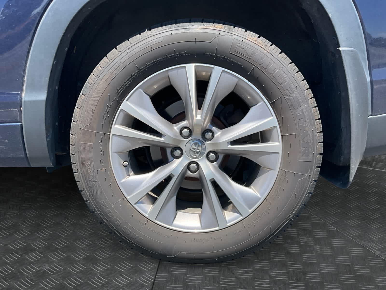 2015 Toyota Highlander LE Plus