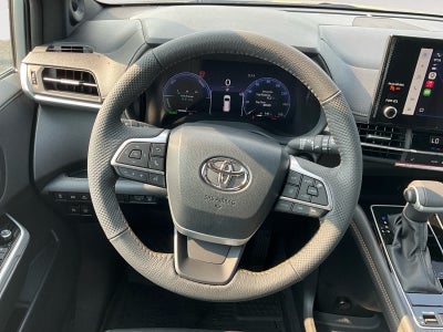 2026 Toyota Sienna Woodland Edition