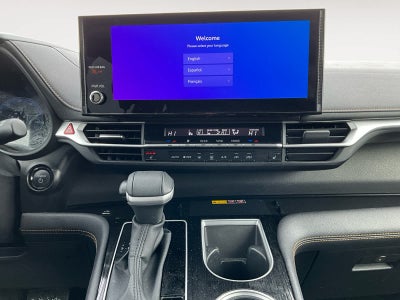 2025 Toyota Sienna Woodland Edition