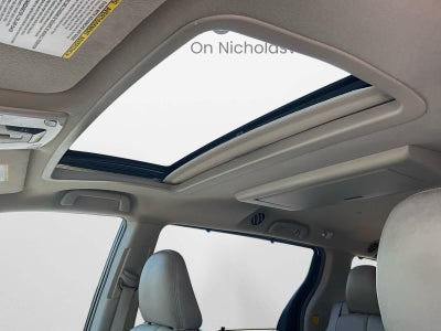 2011 Toyota Sienna XLE