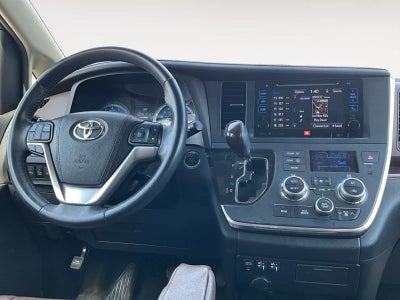 2016 Toyota Sienna Ltd Premium