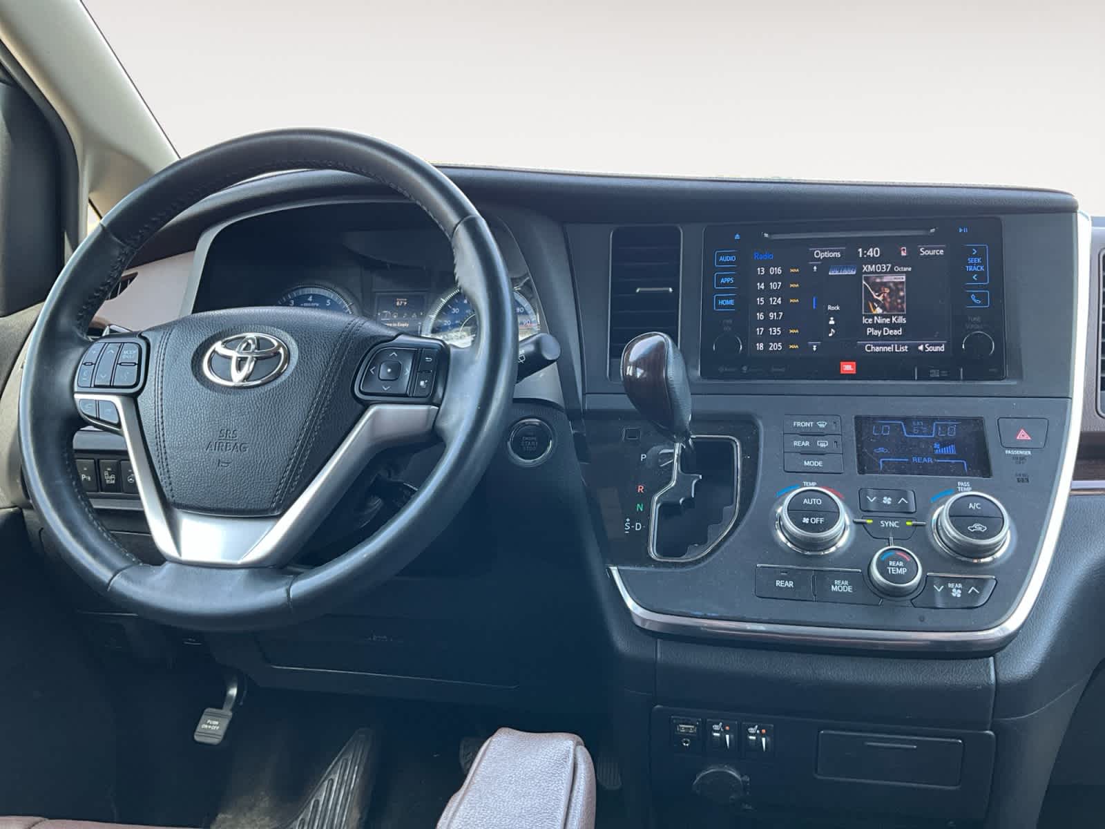 2016 Toyota Sienna Ltd Premium